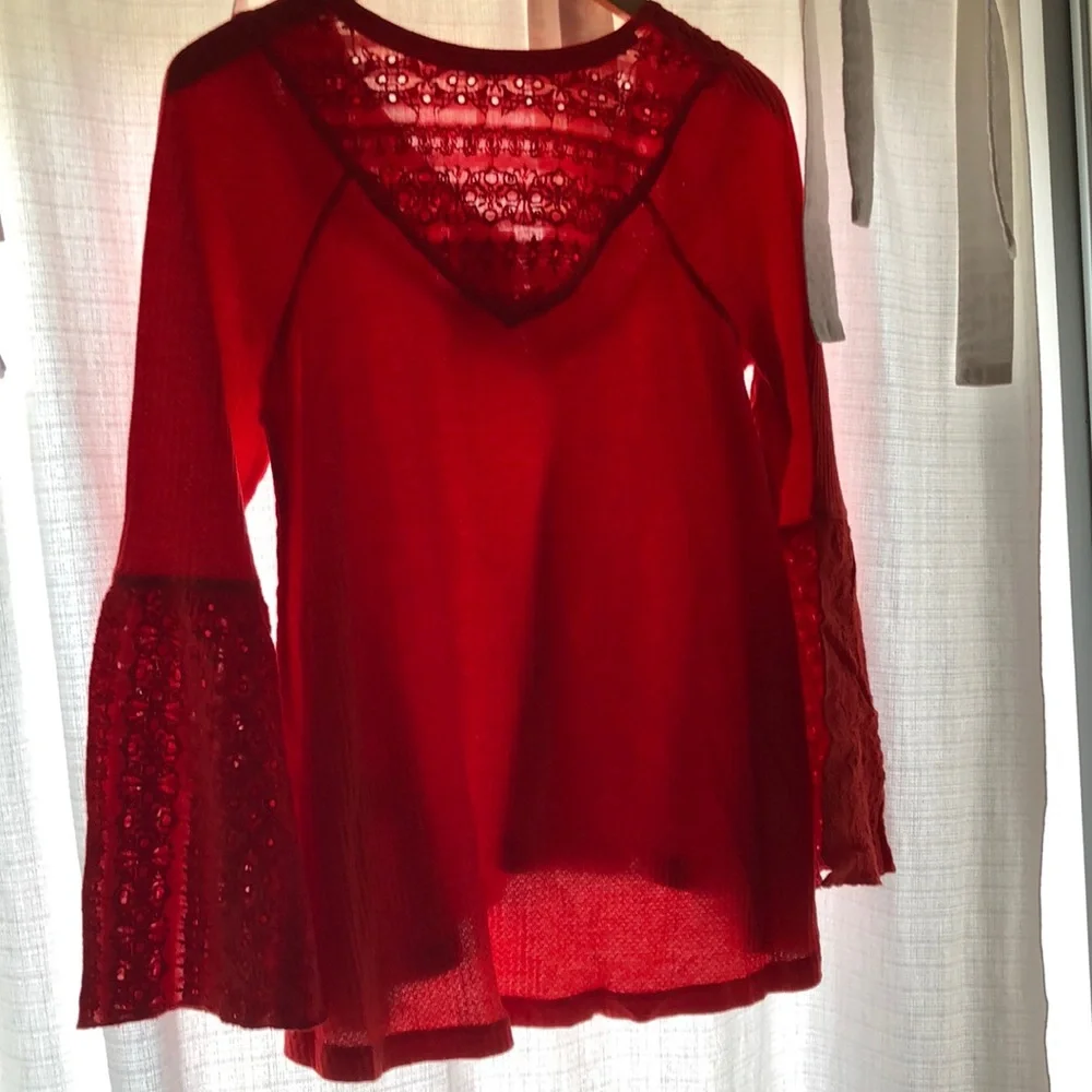 Free People Red Bell Sleeve V-neck Boho Top women’s Small NWT